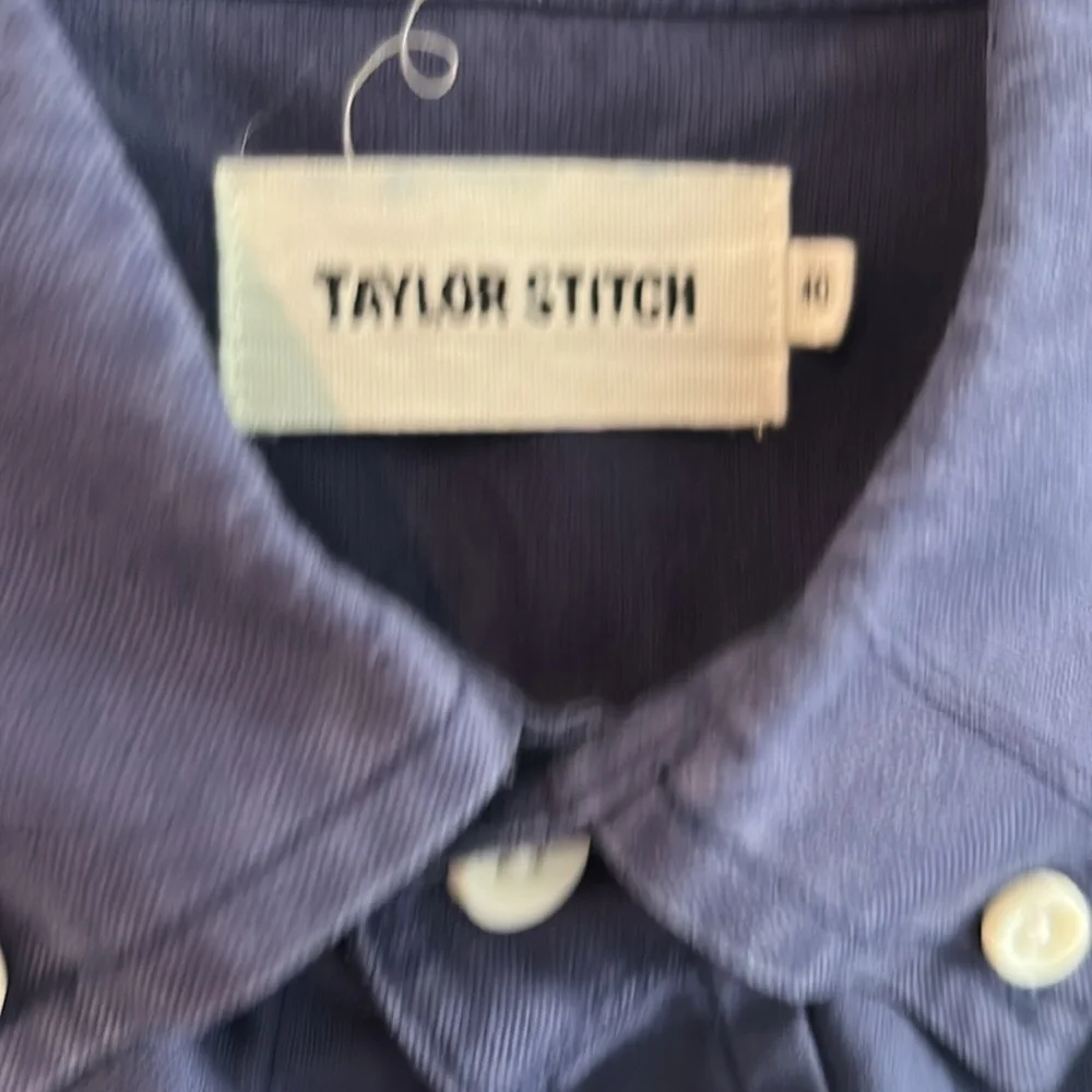 Taylor Stitch Blue Button Down 40 - Picture 3 of 4
